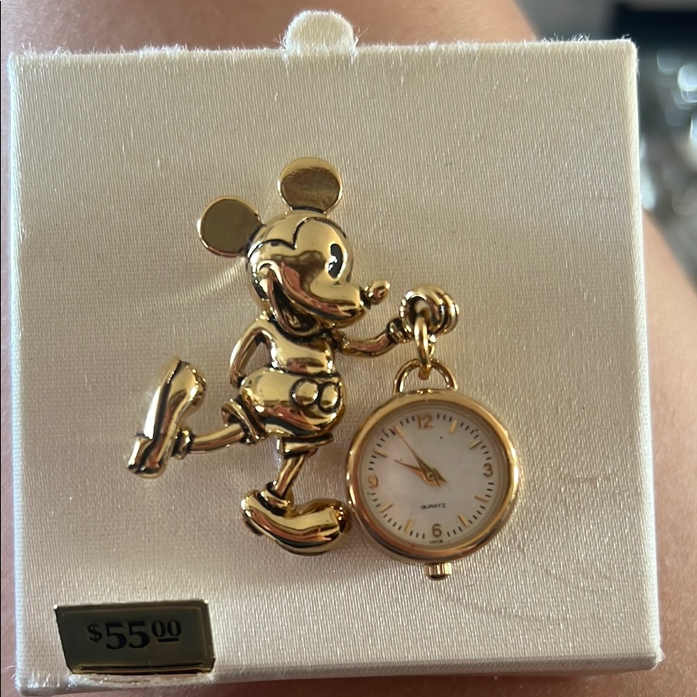 Disney Gold Brooch